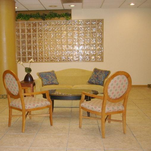 Golden Green Hotel By Oyo Charlotte Extérieur photo